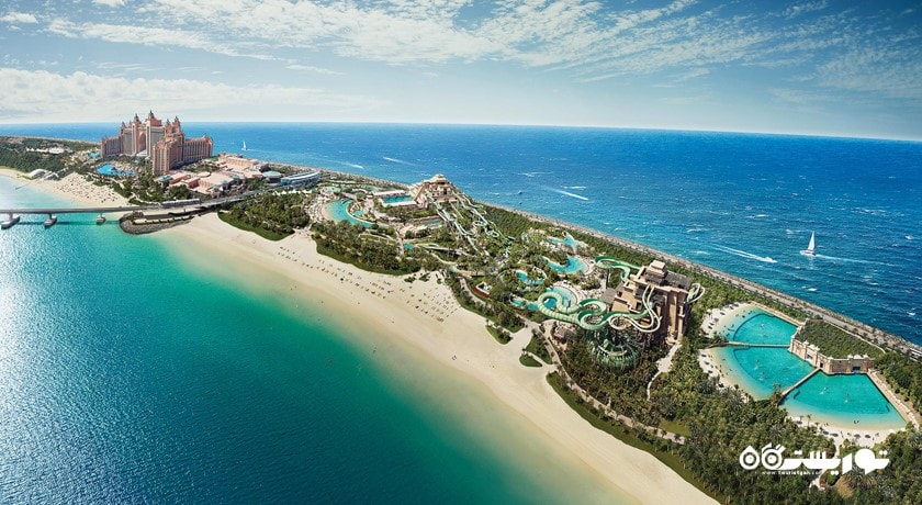 نمای کلی هتل و مجموعه پارک آبی 